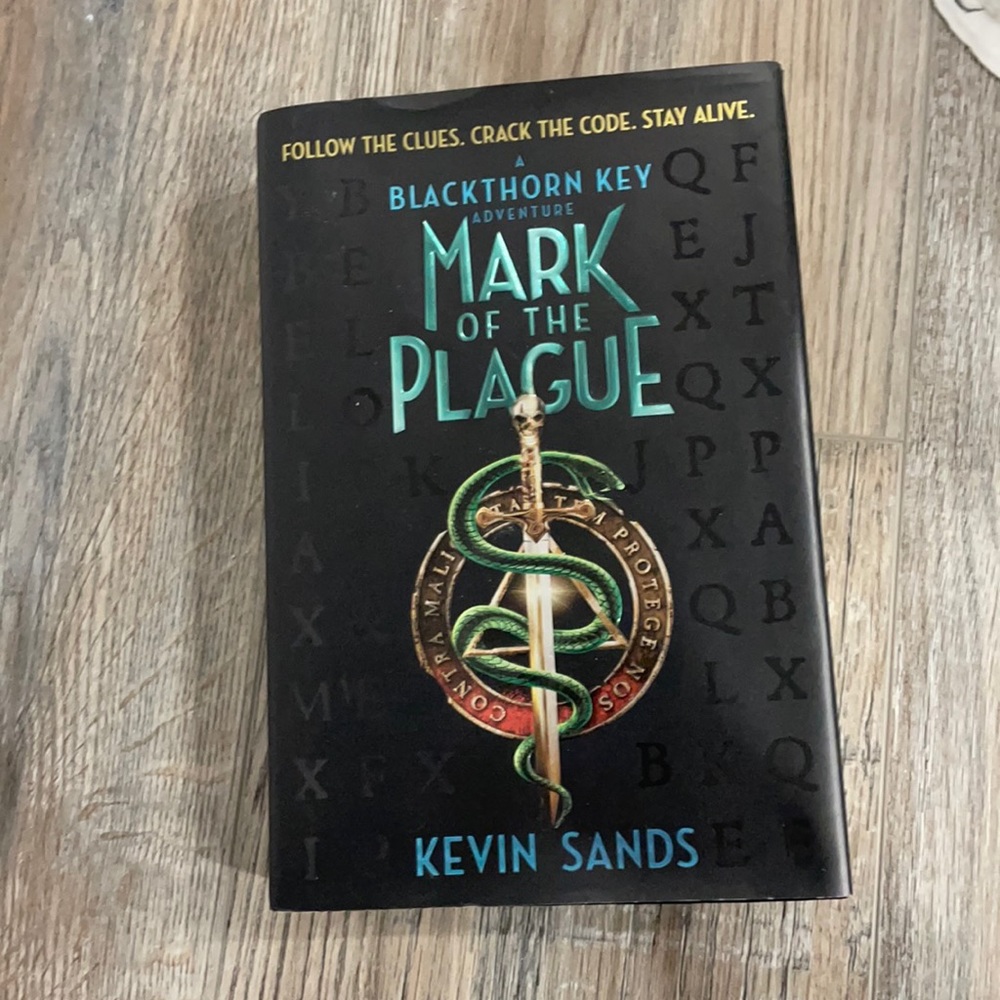 🌻5/35 Mark of the Plague - Kevin Sands